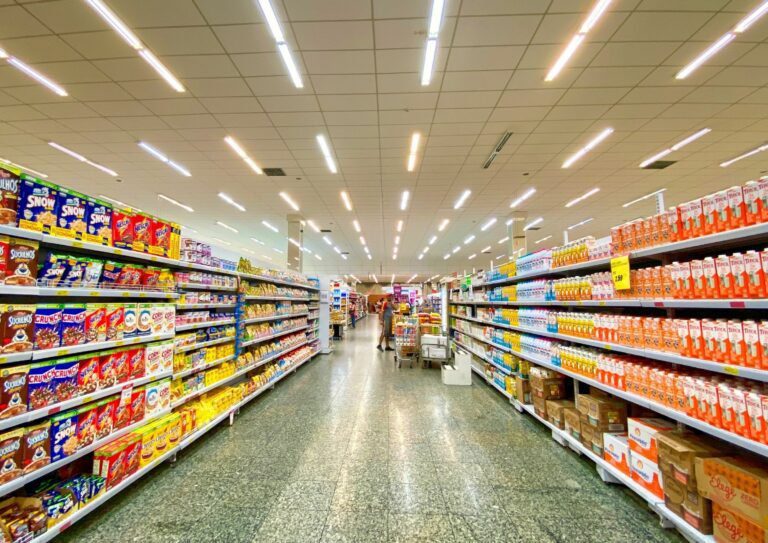 ambiente de supermercado para ilustrar o ambiente onde podem ser aplicadas as 4 dicas para o varejo
