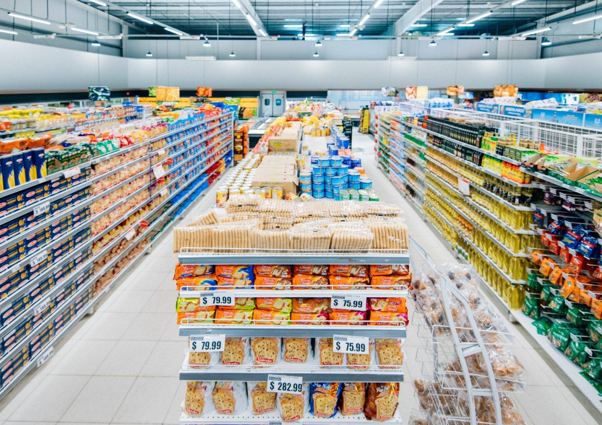 imagem de um supermercado para ilustrar o ambiente para o qual são recomendadas as dicas de prevenção de perdas citadas no blogpost