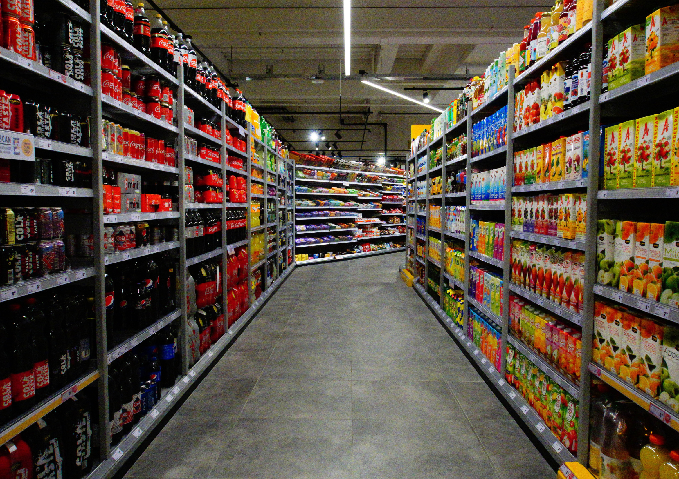 Imagem de prateleiras de supermercado para ilustrar o ambiente de aplicação de um mix ideal